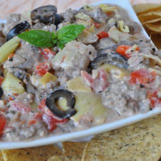 Ground beef dip with cream cheese makes Italian Appetizer Recipes - Meaty Italian Dip meat dip