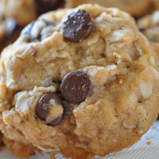 best easy healthy oatmeal cookies for Chocolate Chip Oatmeal Cookies recipe