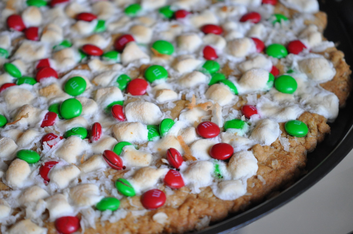 Christmas fun recipes for chocolate pizza or kids Christmas recipes