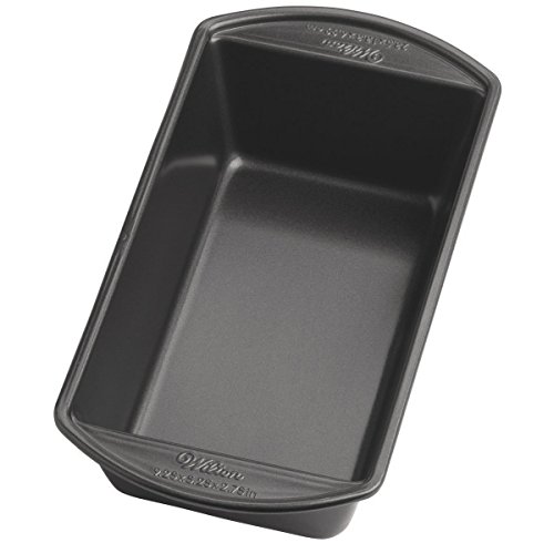 Wilton 2105-6806 Perfect Results Large Nonstick Loaf Pan
