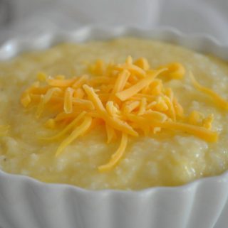easy cheese grits recipe and how to make cheese grits for shrimp cheese grits