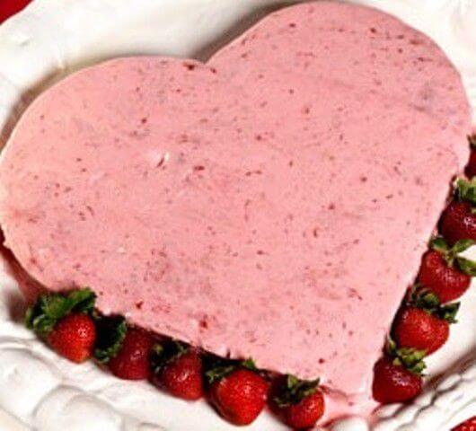 Strawberry Heart Cake Recipe - How To Make Valentine\'s Day Easy Cake