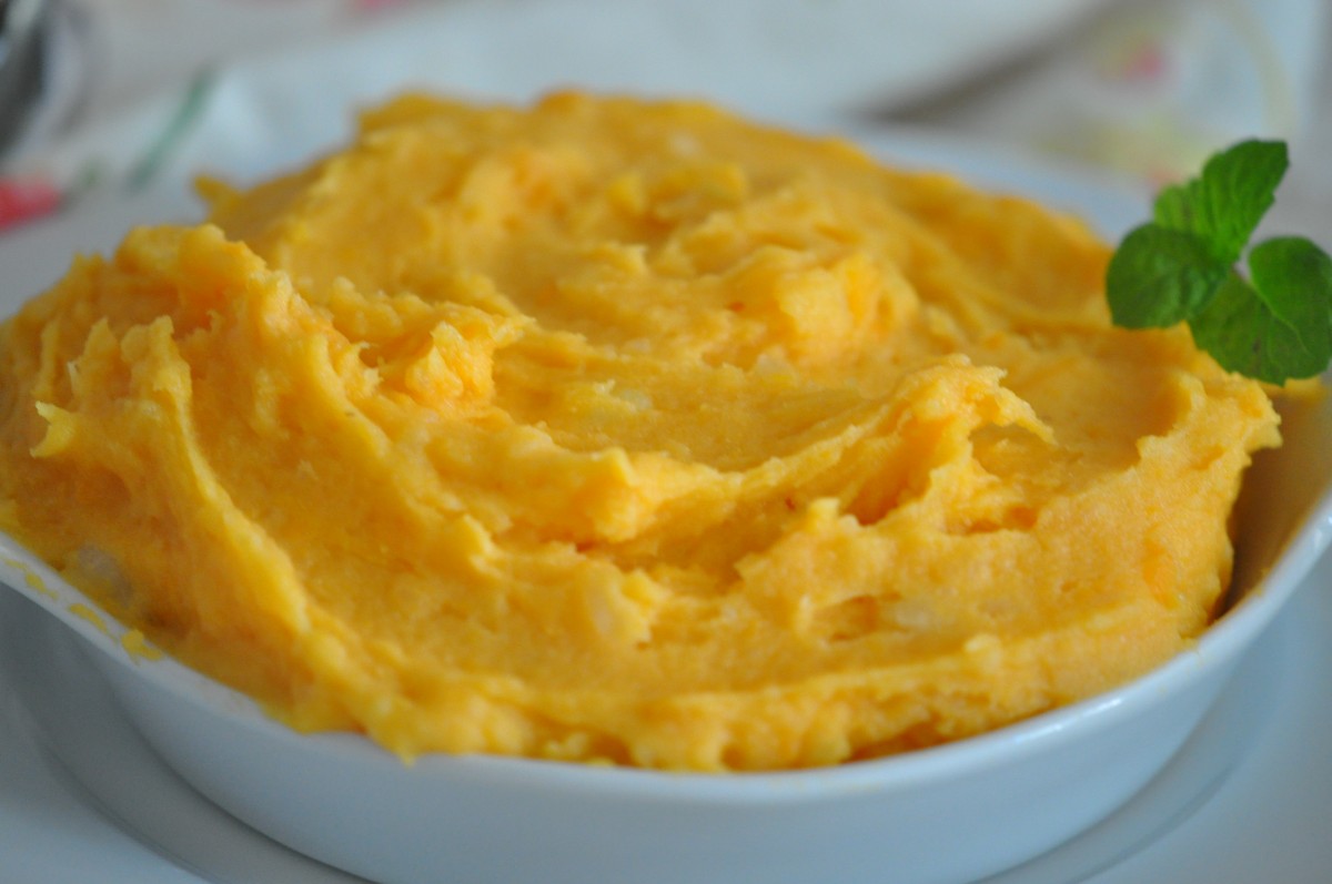 Mashed sweet potato recipes are good foods for cancer patients and good for cancer side effects