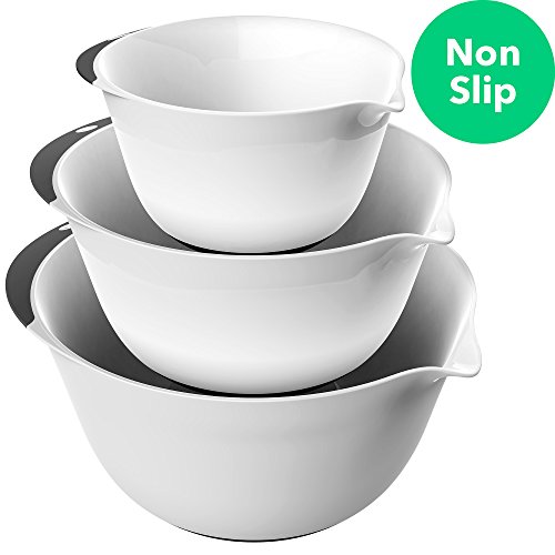 Vremi 3 Piece Plastic Mixing Bowl Set - Nesting Mixing Bowls with Rubber Grip