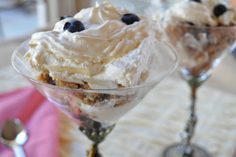 Frozen Banana and Cookie Dessert Perfect When Cooking for Two! The